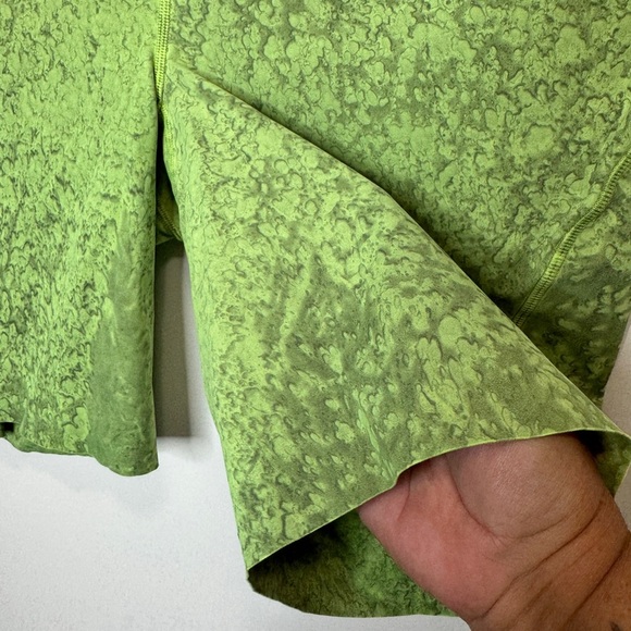 Lululemon Base Pace High-Rise Short 8" Green - Picture 11 of 11